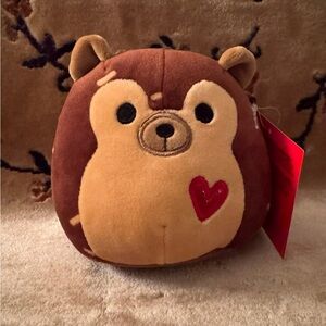 Squishmallow Hans the Hedgehog 5 inches with Heart on Belly